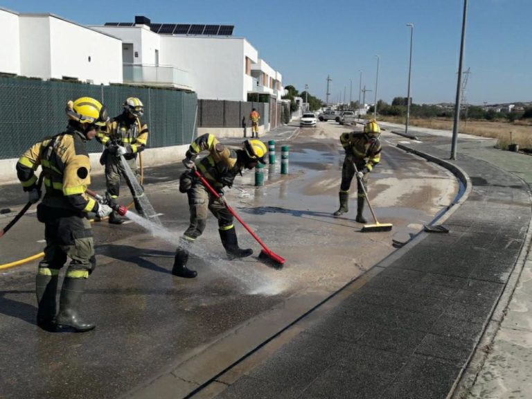 Avanza la limpieza en Cadrete, Cuarte y María de Huerva tras la fuerte tormenta