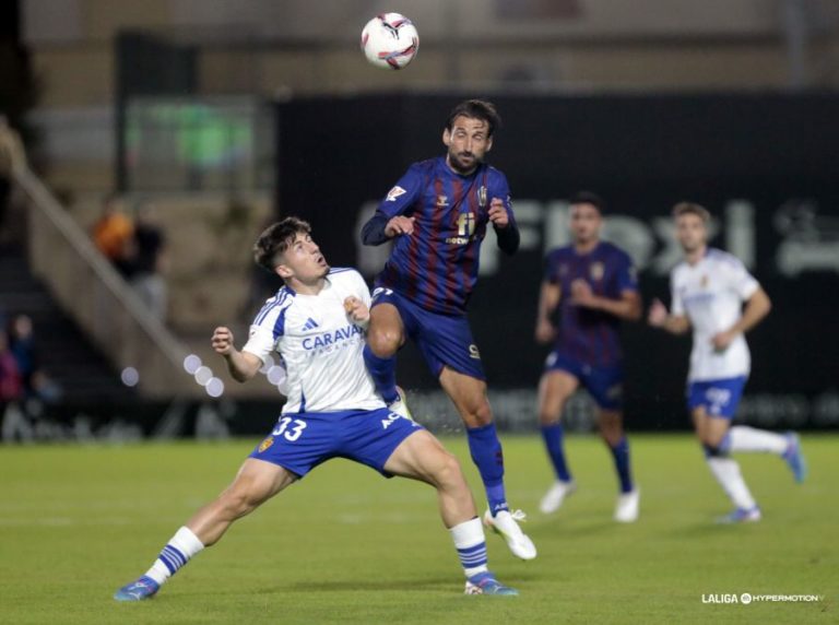 Adrián Liso se estrena esta temporada para dar la victoria al Real Zaragoza