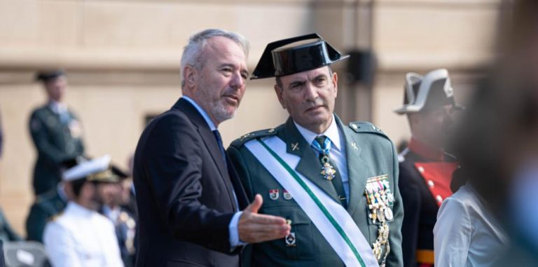 Azcón destaca el papel fundamental de la Guardia Civil en la defensa de los valores democráticos