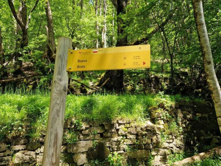 Las altas temperaturas en Aragón elevan el riesgo de golpes de calor en actividades de montaña