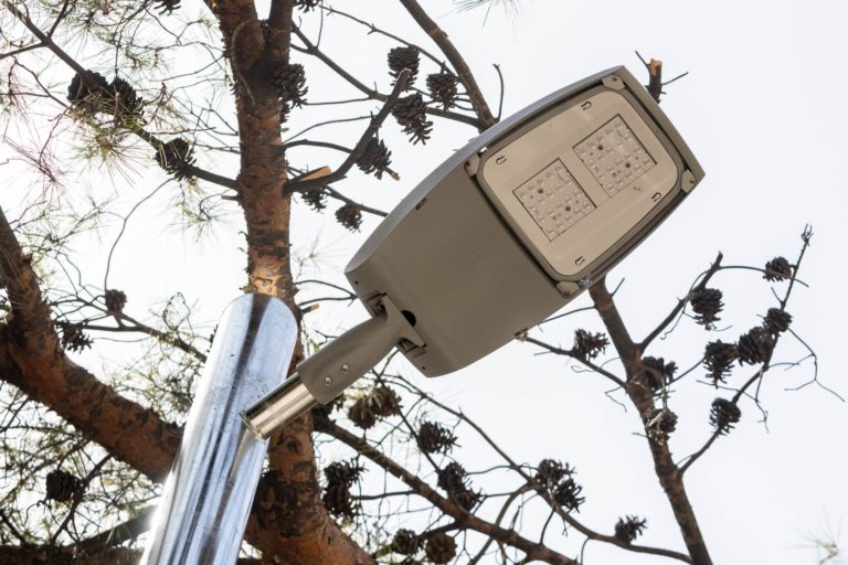 Zaragoza mejora la iluminación pública en varias calles para incrementar la seguridad y eficiencia energética
