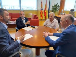 Ángel Sanz se reúne con la Asociación Española contra el Cáncer para abordar su labor en Aragón