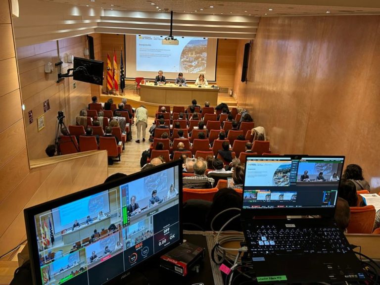 Aragón impulsa la competencia en la gestión de residuos urbanos con una jornada en Zaragoza