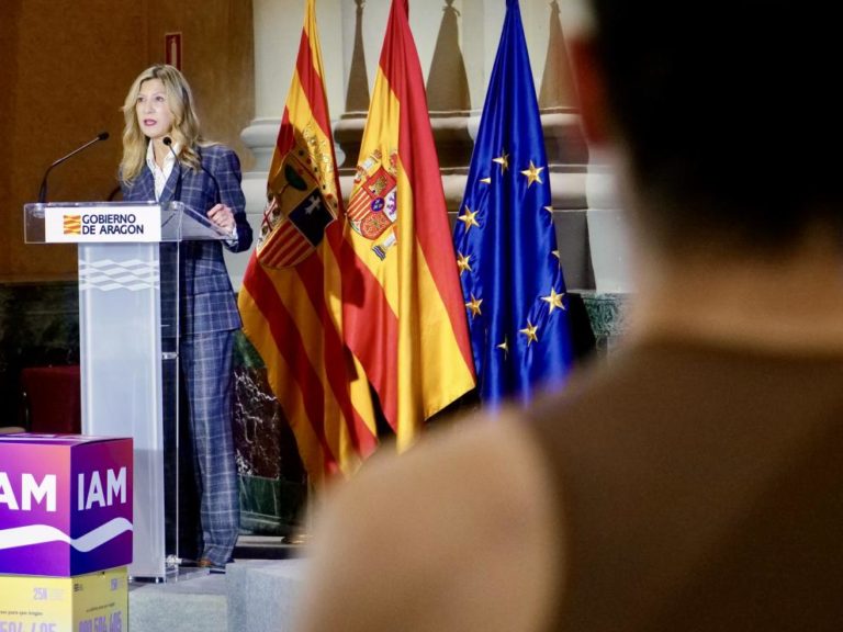 Aragón reafirma su compromiso en la lucha contra la violencia hacia las mujeres en el 25N
