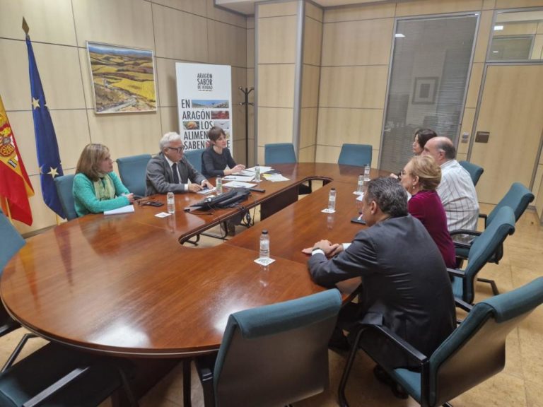 Gobierno de Aragón y empresarios coordinan esfuerzos frente a la Peste Porcina Africana