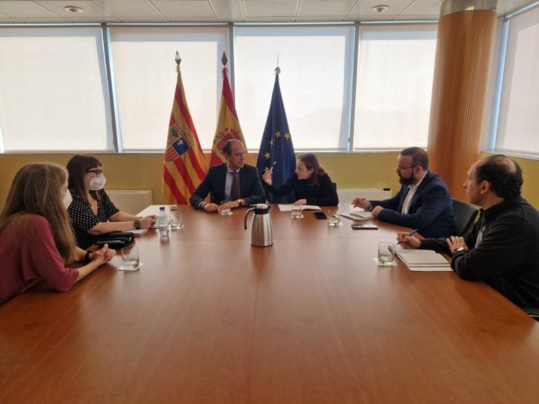Bancalero se reúne con la Asociación Long Covid Aragón