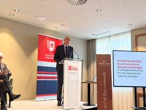 Aragón respalda la reapertura de la línea internacional Zaragoza-Pau y exige compromiso a Francia