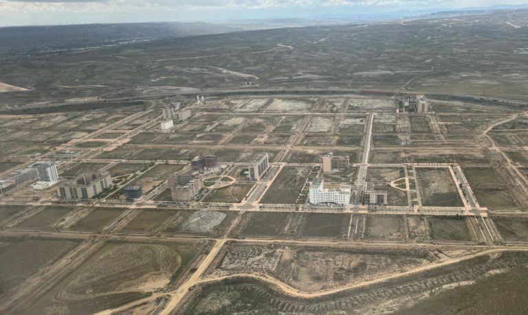 Arcosur demanda mejoras urgentes en el transporte público ante su inminente crecimiento poblacional