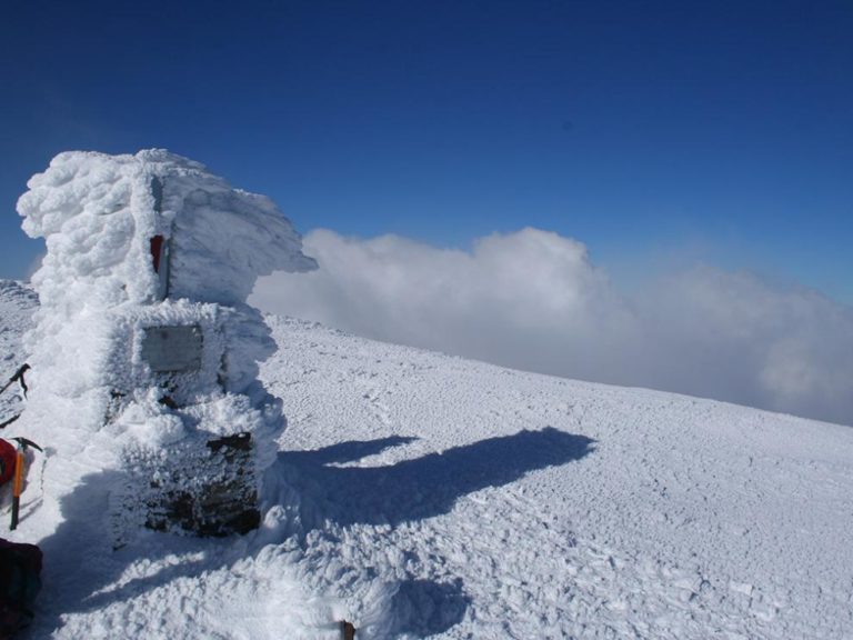 Cuidado si vas a subir al Moncayo en invierno