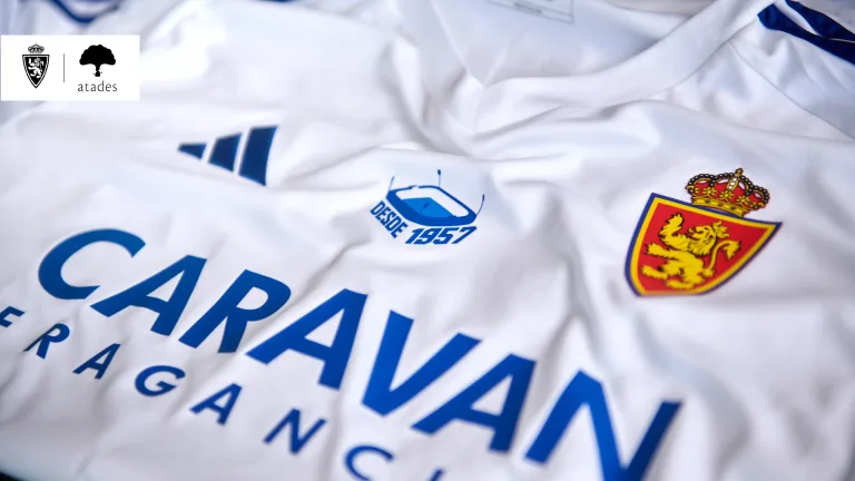 El Real Zaragoza subastará las camisetas utilizadas ante el Albacete para colaborar con ASPANOA