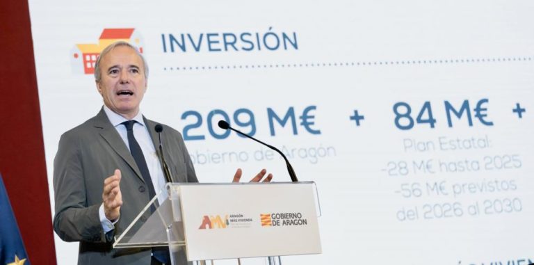 Presentación del nuevo programa autonómico ‘Más Vivienda, Mejor Turismo’.
