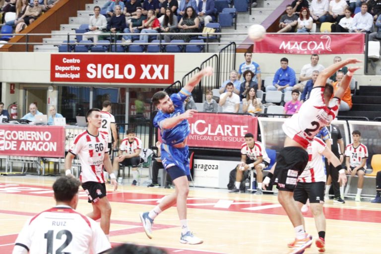 BM Zaragoza logra una victoria memorable ante Fertiberia Puerto Sagunto (30-29)