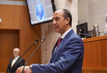 Bancalero solicita a Sanidad un enfoque global en la reforma del Estatuto Marco