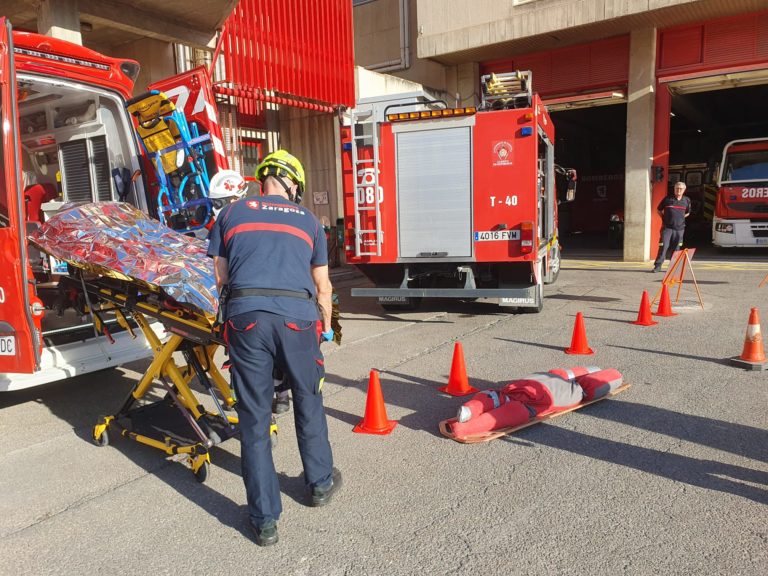Los Bomberos de Zaragoza practican para enfrentarse a riesgos radiológicos