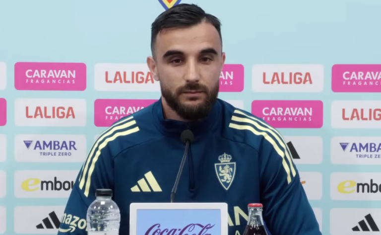Rober denuncia el acoso fuera del fútbol: “Me pintaron la casa, me reventaron la puerta de casa”