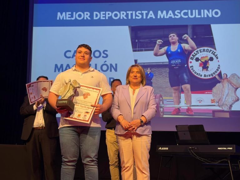 Carlos Magallón y Elena Martín destacan como los mejores deportistas en la Gala Provincial del Deporte Turolense