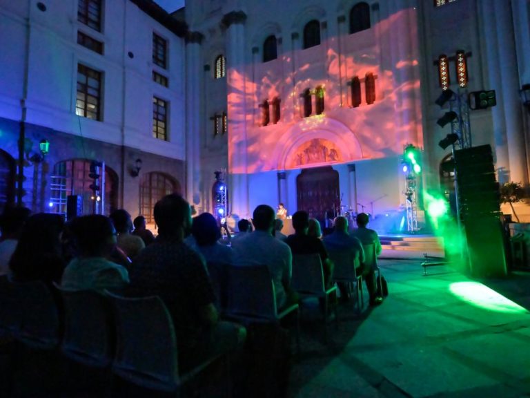 Casi 300 personas celebran el Día de Aragón en el Edificio Pignatelli con diversas actividades culturales