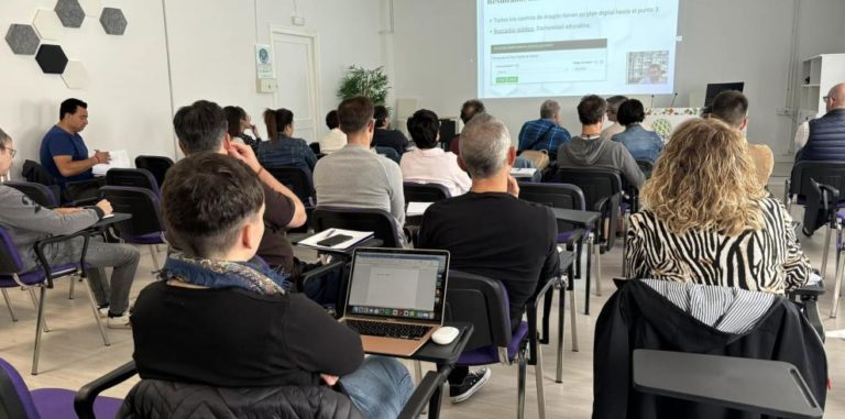 Los Centros de Profesorado Rurales de Zaragoza cierran el curso con un incremento notable en la formación docente