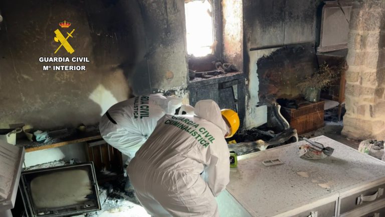 Detenido por incendiar una vivienda de Mora de Rubielos tras ser amenazado por el propietario