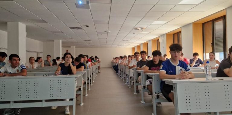 Aragón y la Universidad de Zaragoza acuerdan los detalles de la nueva prueba de acceso a la universidad