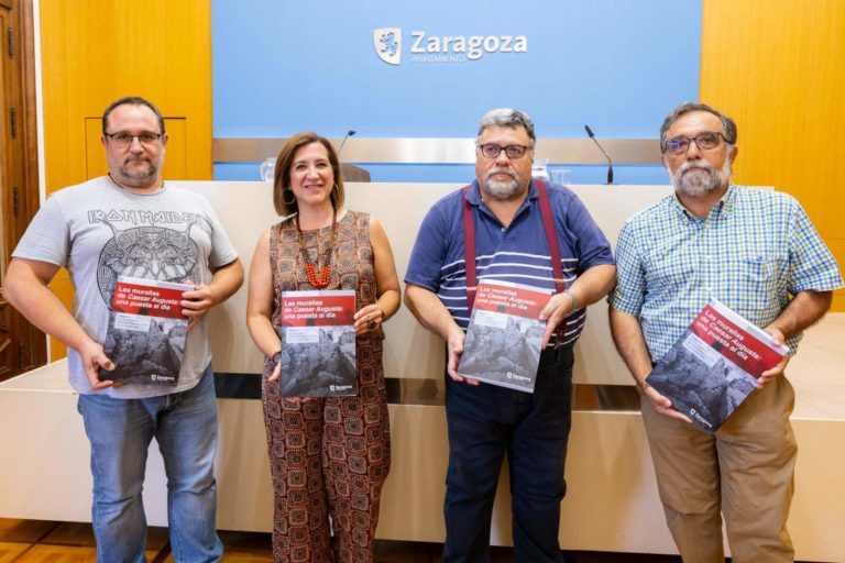 El Ayuntamiento de Zaragoza lanza una colección sobre el patrimonio arqueológico con un enfoque en las murallas romanas