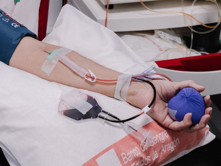 El Banco de Sangre recorre Aragón en agosto para fomentar la donación de sangre
