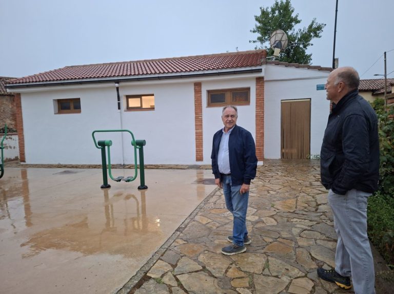 El Campillo renueva sus edificios municipales con una inversión de más de 19.000 euros