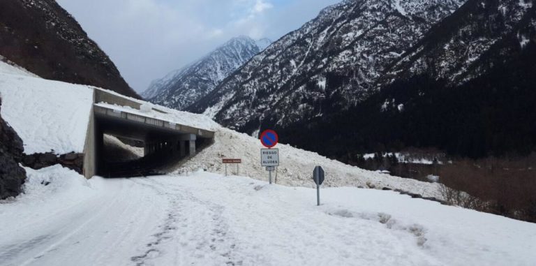 El Gobierno de Aragón alerta sobre el peligro de aludes en el Pirineo