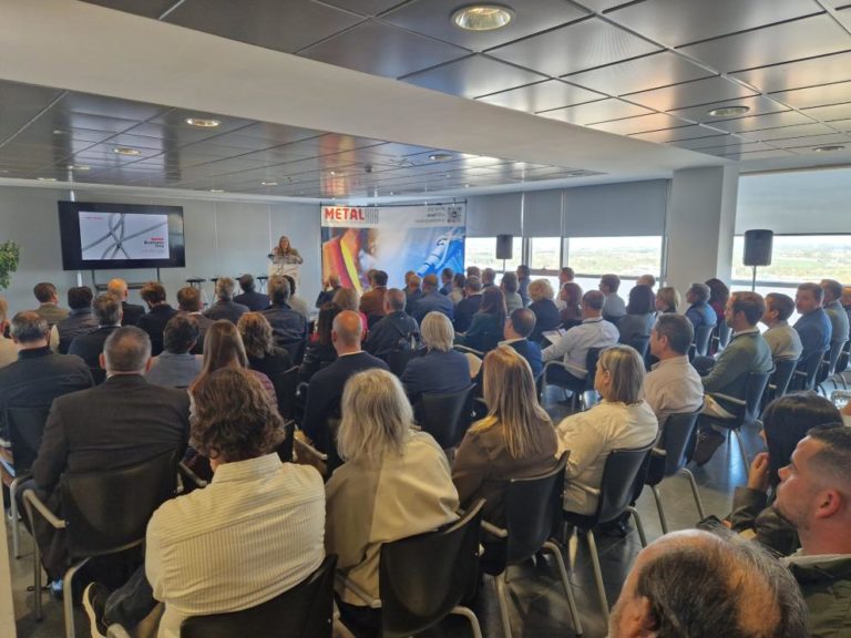 El Gobierno de Aragón impulsa la colaboración empresarial en el sector del metal para fortalecer la cadena de suministro