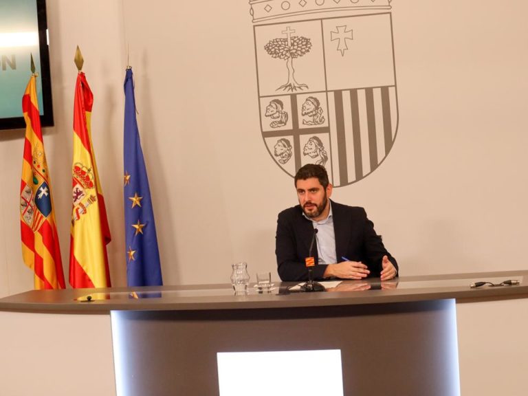 El Gobierno de Aragón reformará la ley para excluir a inmigrantes en situación ilegal de la Prestación Aragonesa Complementaria del IMV