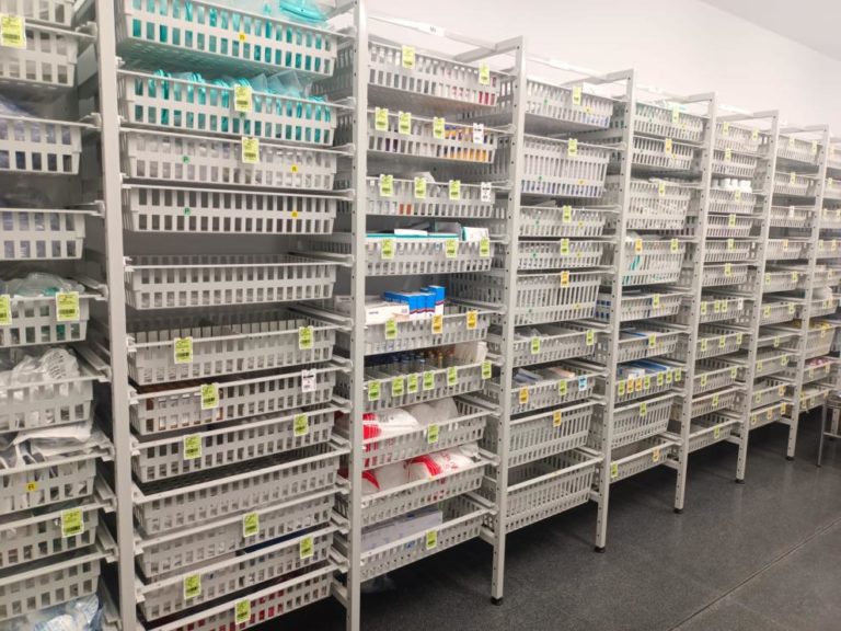 El Hospital de Alcañiz implanta un sistema de almacén inteligente que mejora la atención sanitaria