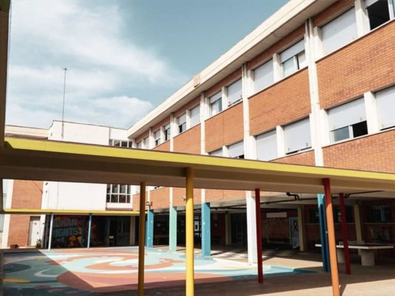 El IES Rodanas de Épila inicia un proyecto educativo sobre la Unión Europea
