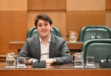 El PSOE denuncia la inacción del Gobierno de Chueca en Delicias y el cierre de comercios