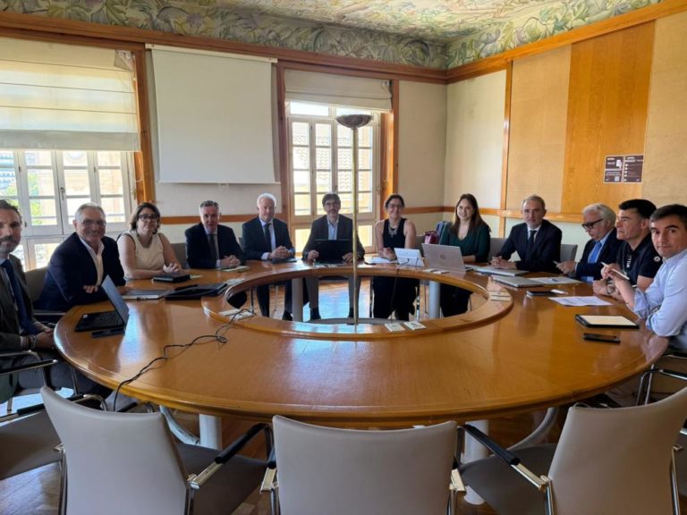 Eva Valle asume la presidencia de la Corporación Empresarial Pública de Aragón