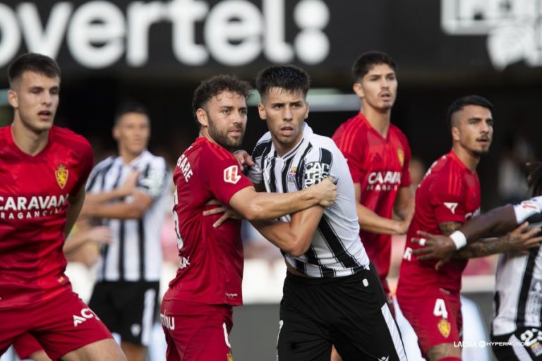 Cuenta atrás del mercado de fichajes en el Real Zaragoza