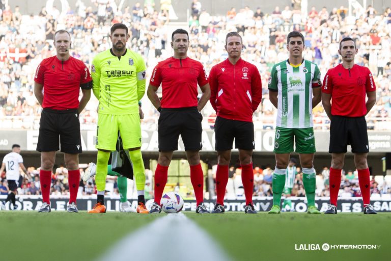 Árbitro prudente en el Granada-Real Zaragoza