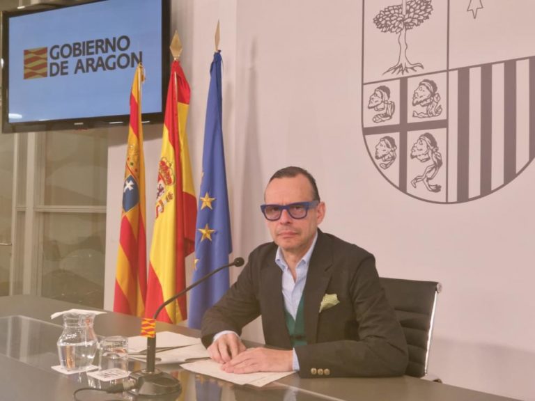 El Gobierno de Aragón responde a querella de ex consejeros catalanes sobre pinturas de Sijena