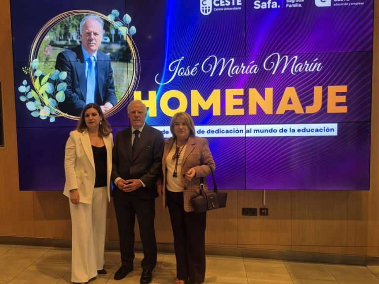 Homenaje a José María Marín por su trayectoria en la enseñanza en Aragón