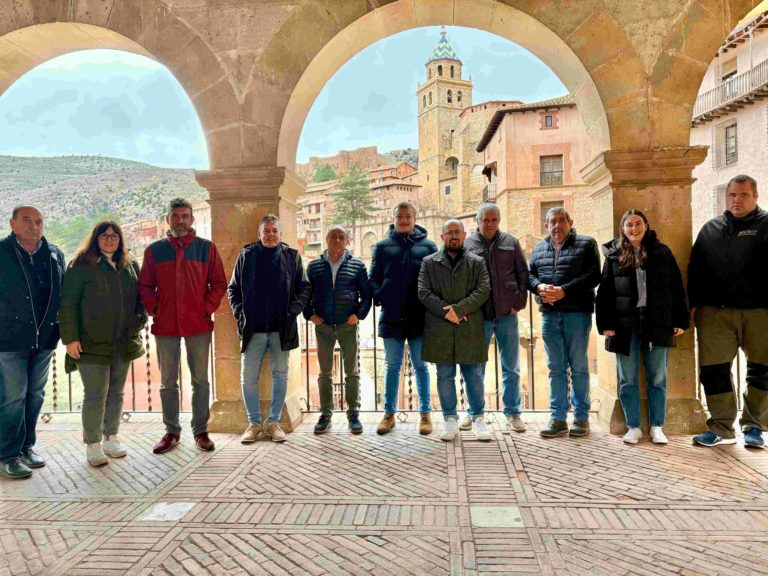 Alberto Izquierdo propone mejorar telecomunicaciones en la Comarca Sierra de Albarracín para impulsar el teletrabajo