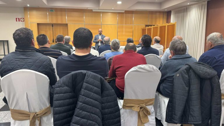 Alberto Izquierdo presenta su Plan estratégico para revitalizar Barbastro como capital comercial de Aragón