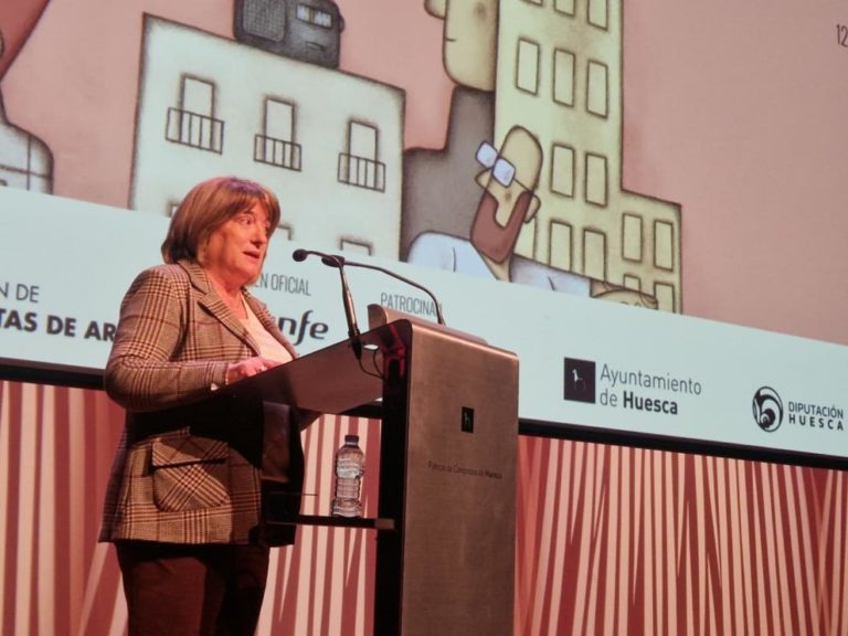 Inauguración del XXVII Congreso de Periodismo en Huesca con un mensaje sobre la importancia de la información fiable