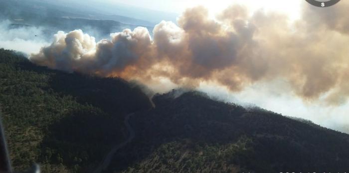 Estabilizado el incendio de Corbalán tras quemar 280 hectáreas mientras persiste la alerta por tormentas secas en Aragón