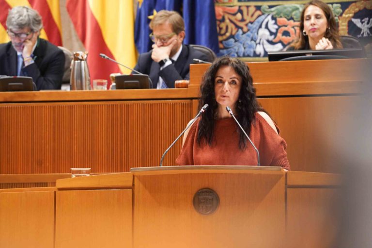 Izquierda Unida califica el nuevo Gobierno como «pacto de la vergüenza»