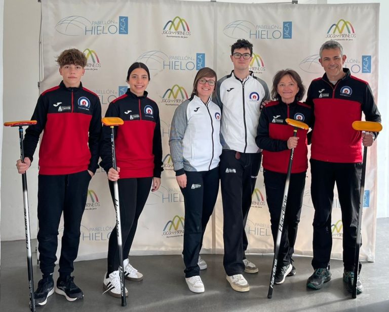 Jaca acoge la Liga Española de Curling y el Challenge Seniors este fin de semana
