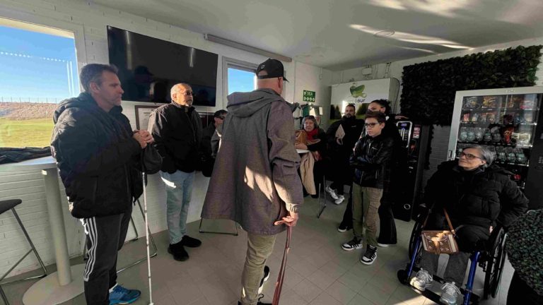 La Federación Aragonesa de Golf lleva a cabo un bautismo de golf inclusivo