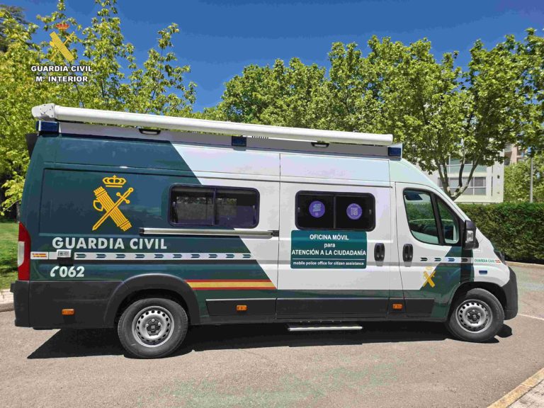 La Guardia Civil refuerza la seguridad en el campeonato de Superbikes con Alertcops y Punto Violeta