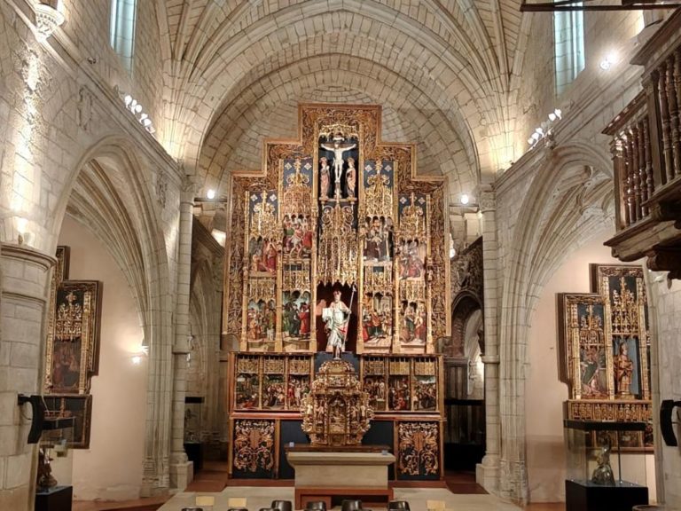 La Iglesia de San Martín de Tours en Uncastillo se convierte en Bien de Interés Cultural