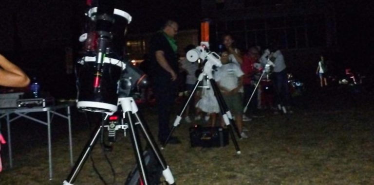 La Noche de las Perseidas en Walqa: un éxito que despierta la pasión por la astronomía