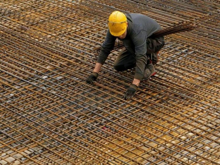 La economía aragonesa crece un 2,8% en el primer trimestre de 2026 y mantiene una tasa de paro del 8,4%