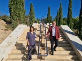 Las nuevas escaleras del cementerio de Teruel mejoran el acceso y la seguridad